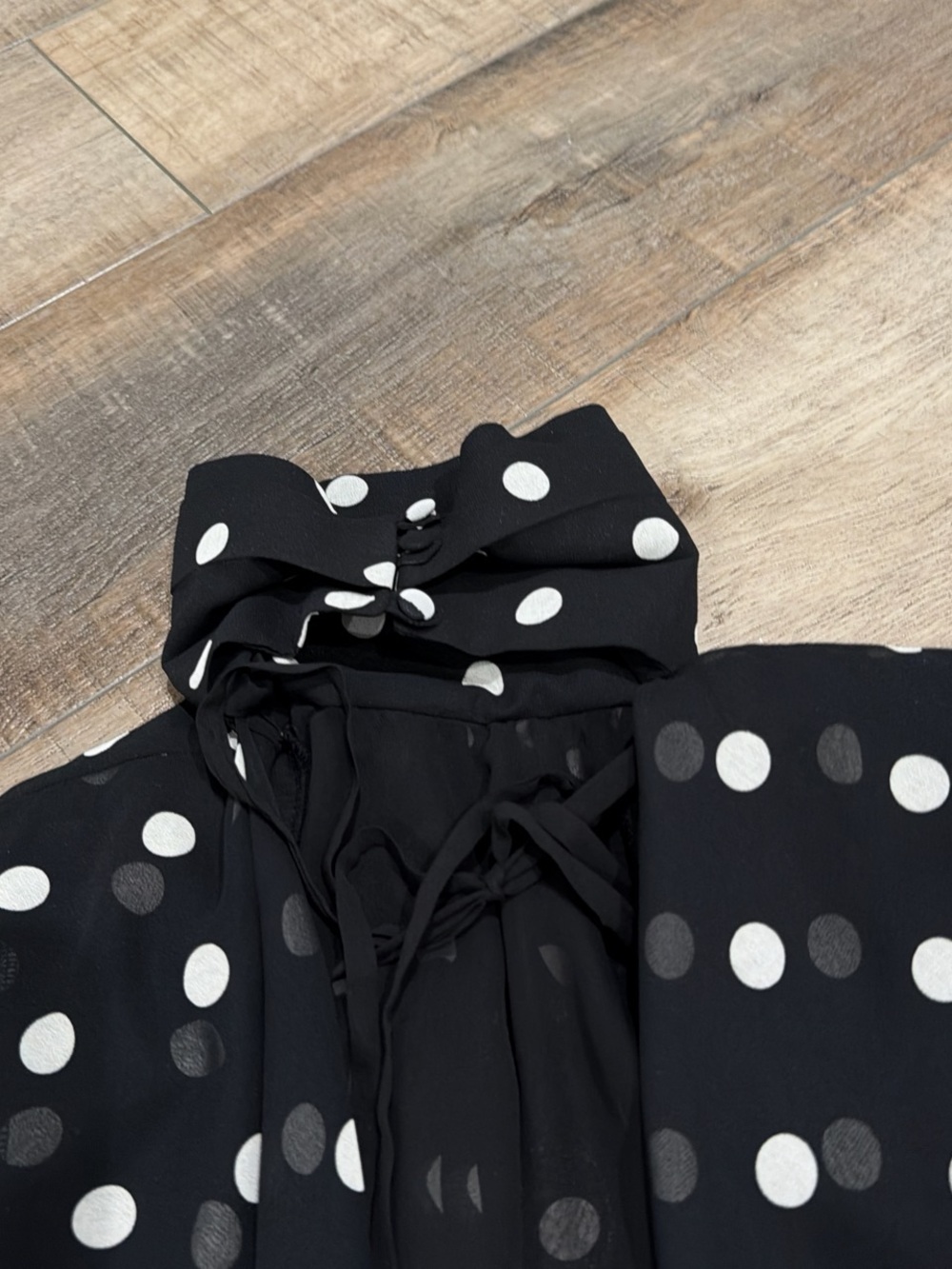 Leam Almes polka dot backless padded shoulder mini dress - Picture 8 of 12
